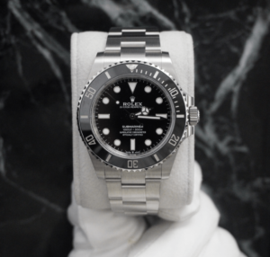 Rolex Submariner no date 41MM 124060 Black dial